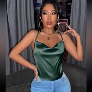 Women’s silky green going out crop top XL